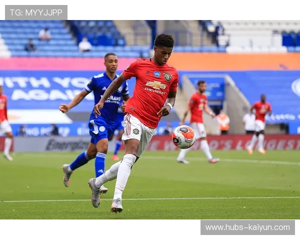 曼联中场组织回升，战术执行得到肯定